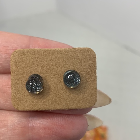 Murano Glass Midnight-sky ear studs - Picture 6 of 7